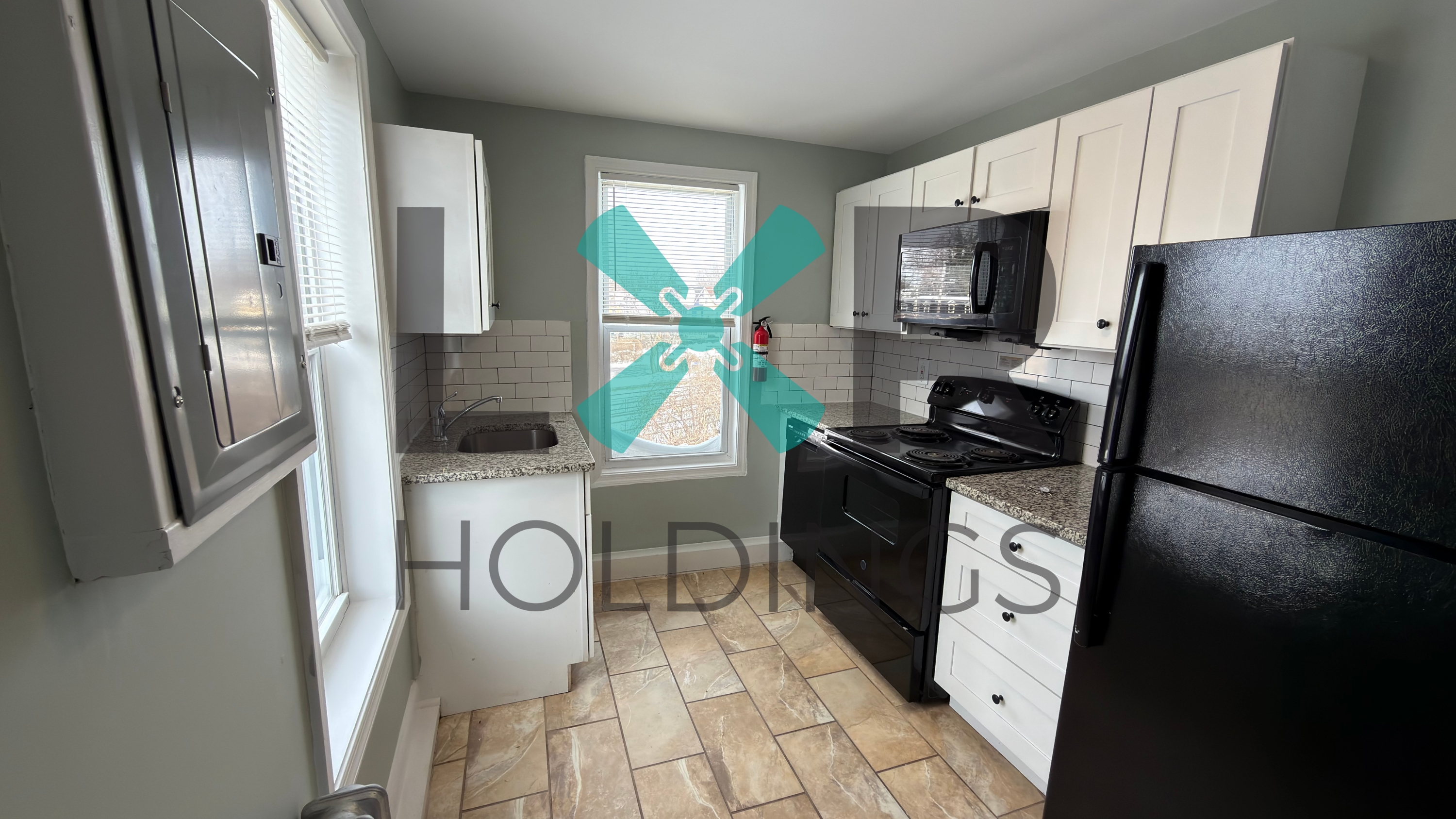 415 Colwyn Avenue - 2