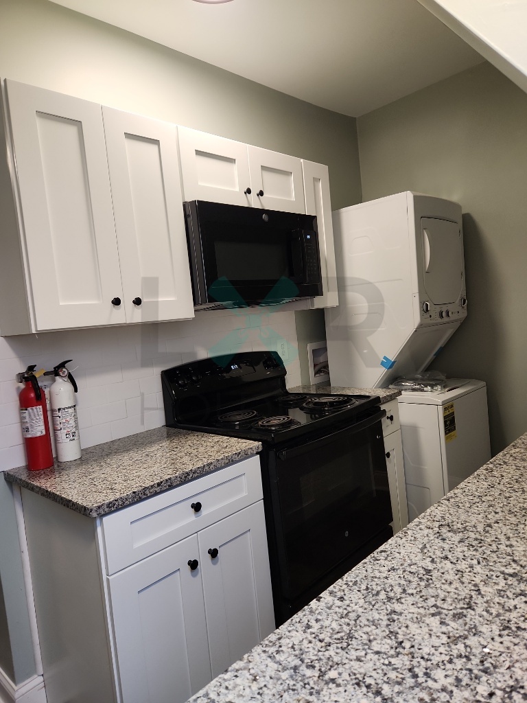 1015 Woodland Avenue - 6