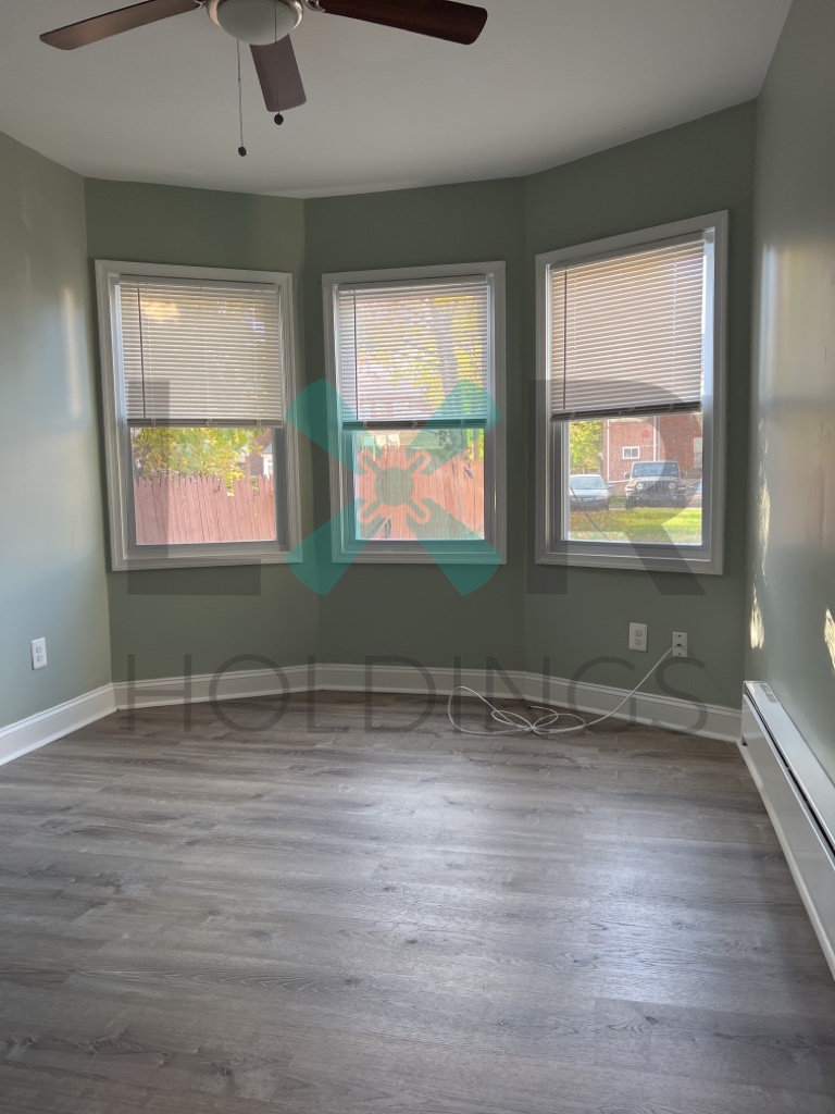 122 Main Street - A