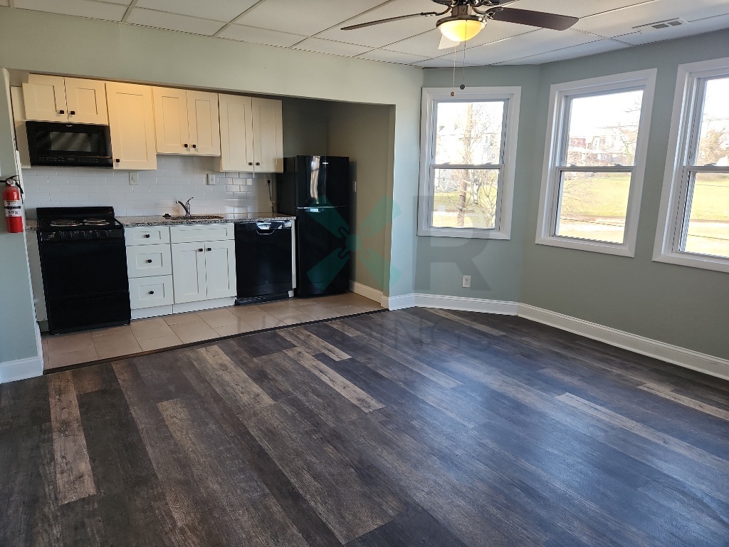 514 Main Street - 2F